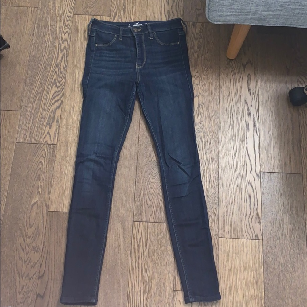 Hollister jeans